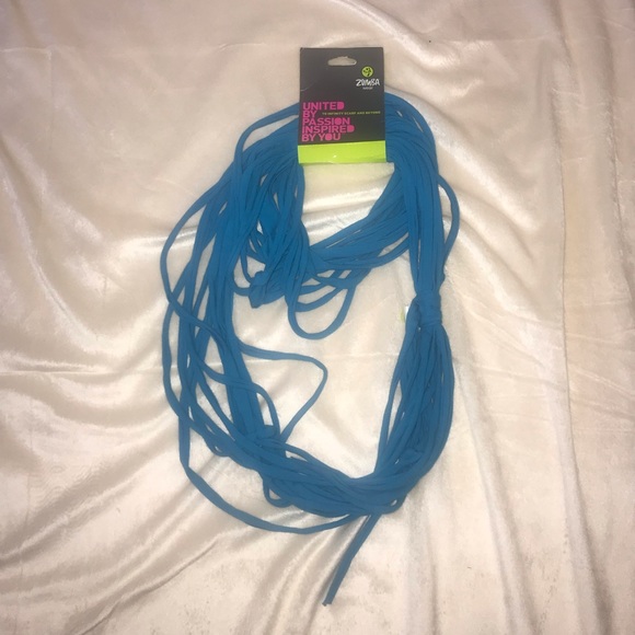 NWT Zumba Infinity Scarf - Picture 1 of 4